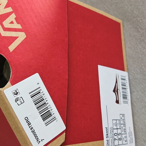 Vans New In Box, Old Skool - Suede Bourdeaux - US Women Size 8.5 - Picture 6 of 6